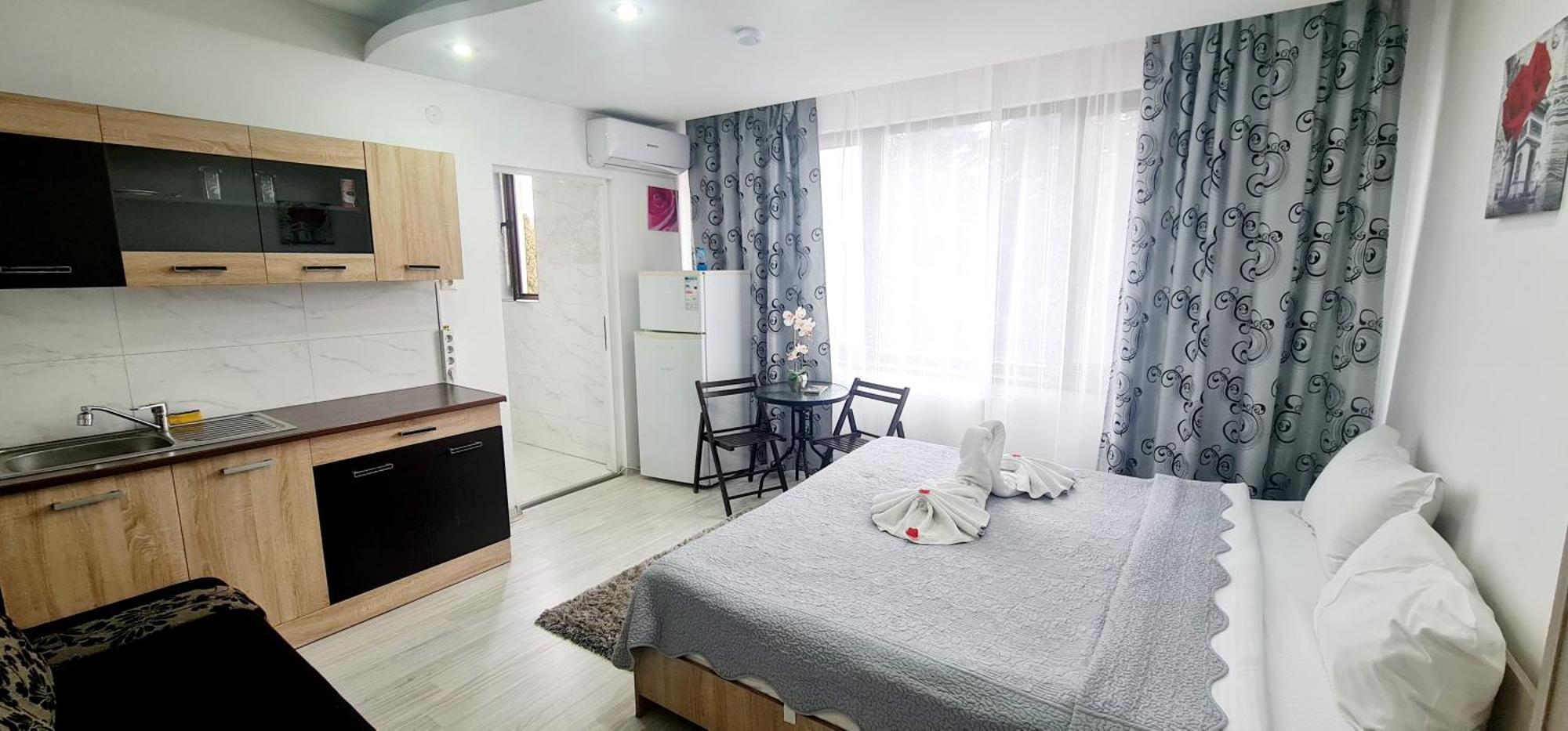 Pensiunea Red Rose Apartments Тімішоара Екстер'єр фото